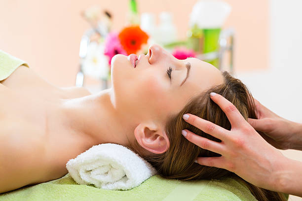 Head & Shoulder Massage